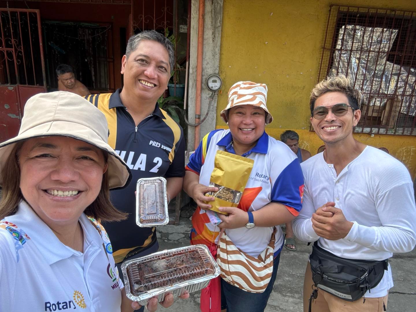 SOLAR LIGHTS IN BRGY GUINAYANG